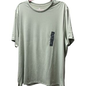 All in Motion - NWT - Olive Green Short Sleeve Performance Tee